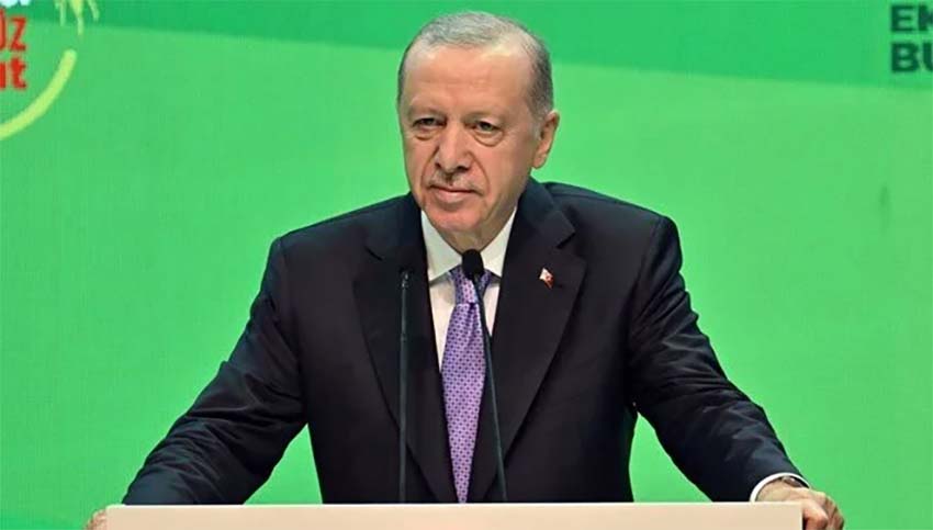 Cumhurbaşkanı Erdoğan, yıllardır birlikte siyaset yaptıkları isimlerin, İstanbul'daki kaynakların nasıl