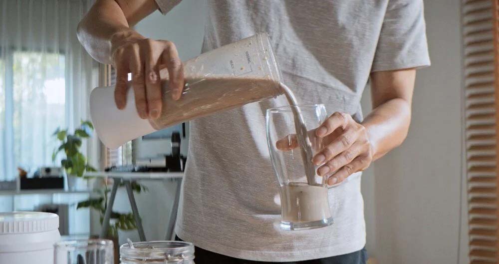 Kilo vermek denince akla genelde beslenme ve egzersiz gelir. Ancak