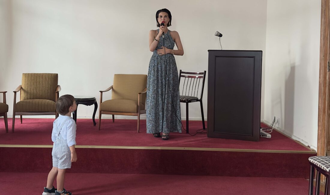 İnkılap Kitabevi’nin markası Üçüncü Göz etiketiyle çıkan kitap, zorlu hamilelik