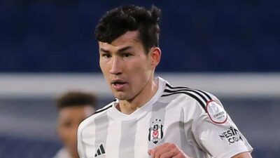 Beşiktaş, Kazakistanlı futbolcu Bakhtiyor Zainutdinov’un Rusya Premier Ligi ekiplerinden Dinamo
