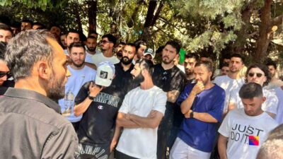 Ankara'da toplanan futbolcular yaş kararının iptalini istedi. Türkiye Futbol Federasyonu’nun