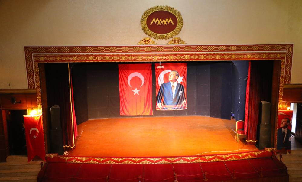 Ankara'da, Türkiye Cumhuriyeti’nin ilk konservatuvarı olma özelliğini taşıyan ve birçok