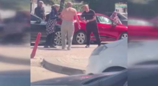 Ankara Yenikent'te trafik kazası sonrası elindeki bıçakla saldırgan tavırlar sergileyen