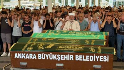 Ankara’nın Çankaya ilçesi Yaşamkent'te 26 katlı bir binada çıkan yangının