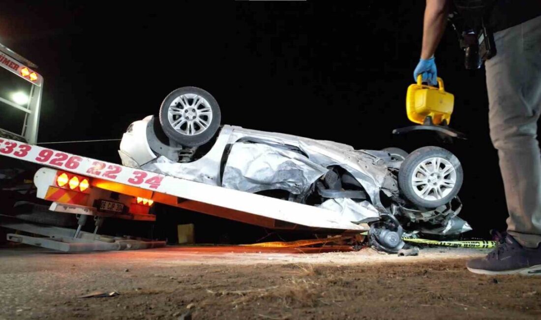 Ankara’nın Kahramankazan ilçesinde iki otomobilin kafa kafaya çarpışması sonucu meydana