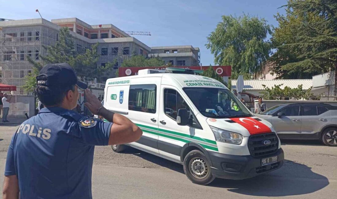 Başkent Ankara'da orman yangını şehitleri ailelerine teslim edildi, düzenlenecek tören