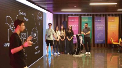 Teknoloji alanında proje üretmek, akademik girişimcilik eğitimi almak isteyen öğrenciler,