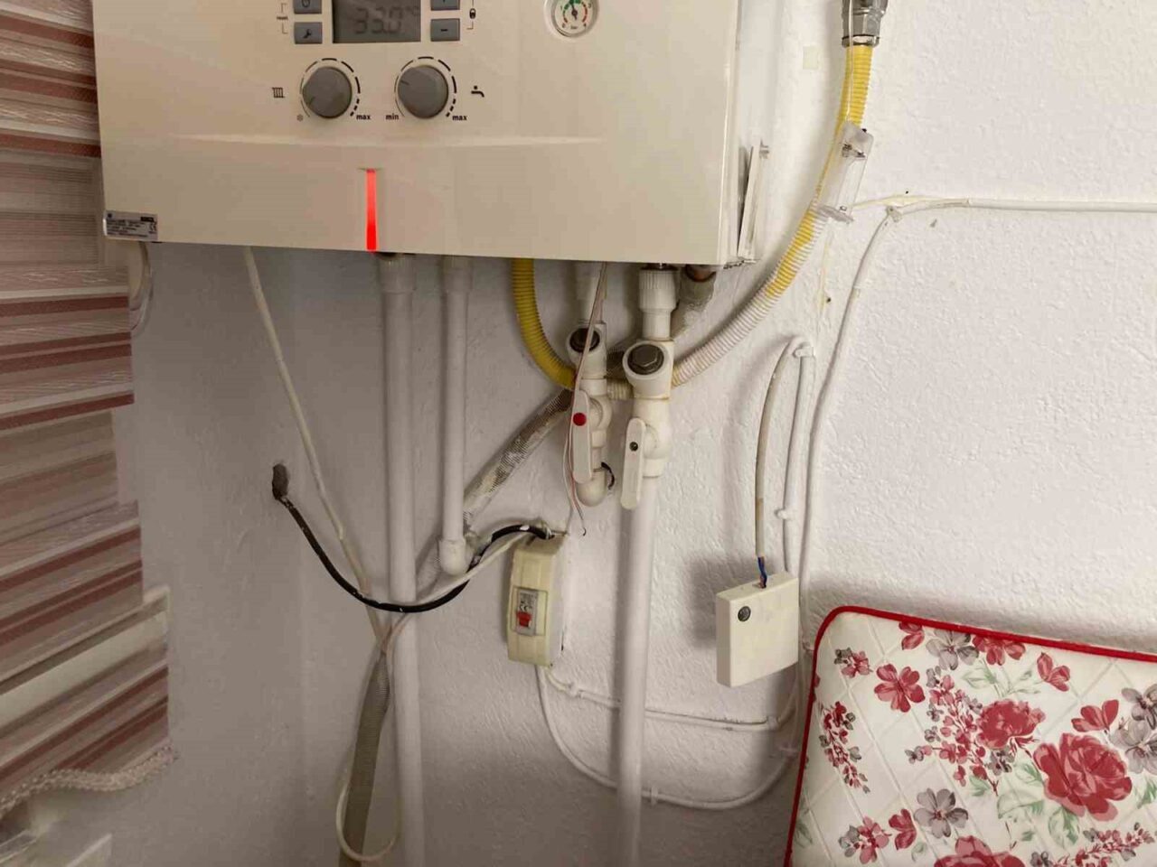 Nevşehir’de elektrik akımına kapılan çocuk, kaldırıldığı hastanede yaşamını yitirdi.