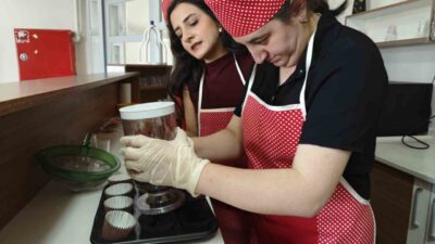 Kayseri’de Zihinsel Yetersiz Çocukları Yetiştirme ve Koruma Vakfı’nda (ZİÇEV) eğitim