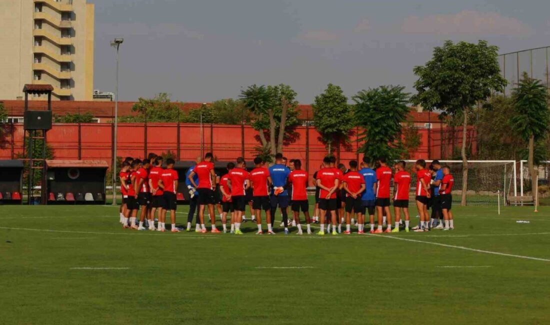 Trendyol Süper Lig’e yükselen Gençlerbirliği yeni sezon hazırlıklarını basına açtı.