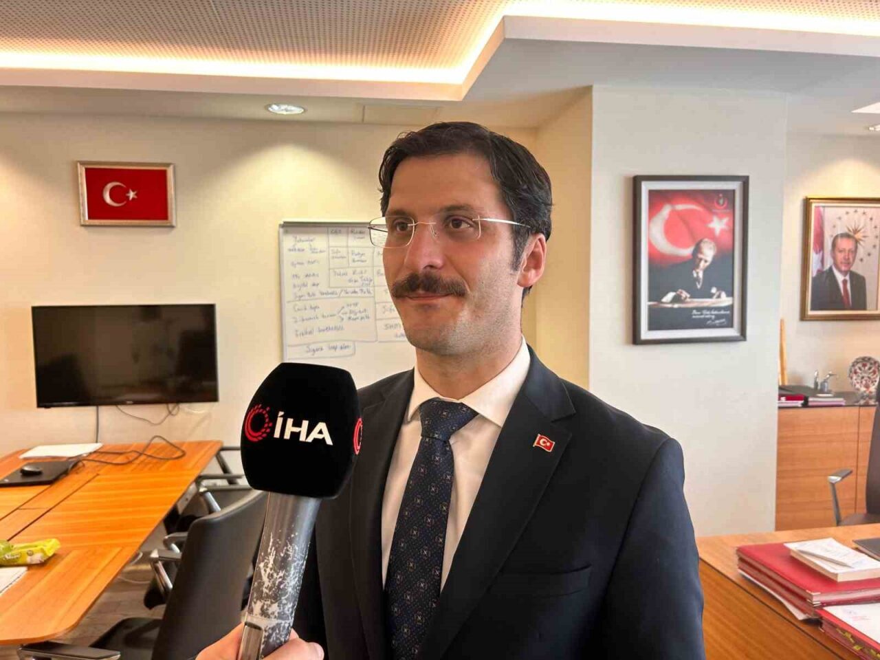 Halk Sağlığı Genel Müdürü Muhammed Emin Demirkol, "İstiyoruz ki dumansız