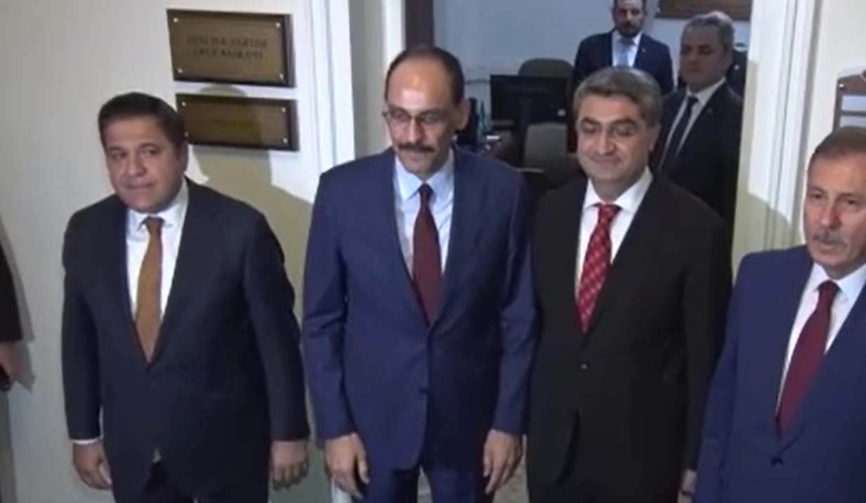 MİT Başkanı İbrahim kalın Yeni Yol Partisi’ni ziyaret etti.