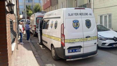 Eskişehir’de 56 yaşındaki 2 çocuk babası bir şahıs yaşadığı evde