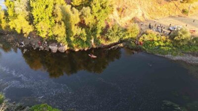Eskişehir’in Sarıcakaya ilçesinde Sakarya Nehri’nde kaybolan 2 çocuğun bulunması için