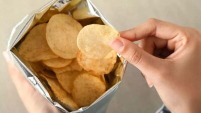 Yeni yayımlanan bir araştırma, aşırı işlenmiş gıdaların akciğer kanseri riskini