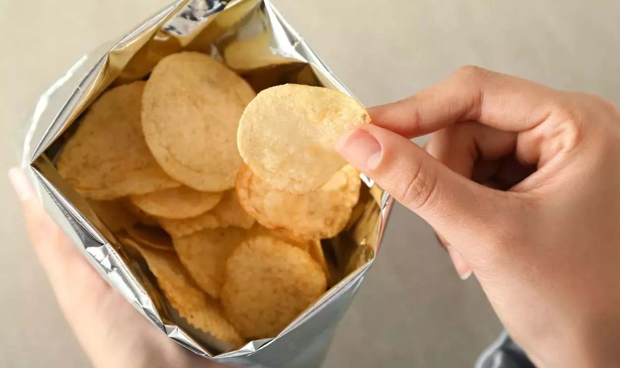 Yeni yayımlanan bir araştırma, aşırı işlenmiş gıdaların akciğer kanseri riskini