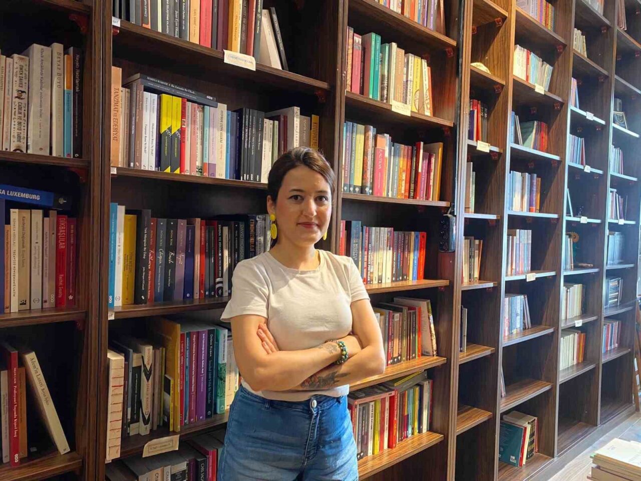 Kitapevi sahibi olan Nazlı Sinanoğlu İnanç, mecralar değişse veya farklılaşsa