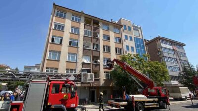 Konya’da 5 katlı apartmanda çıkan yangında apartman sakinleri itfaiye ekipleri