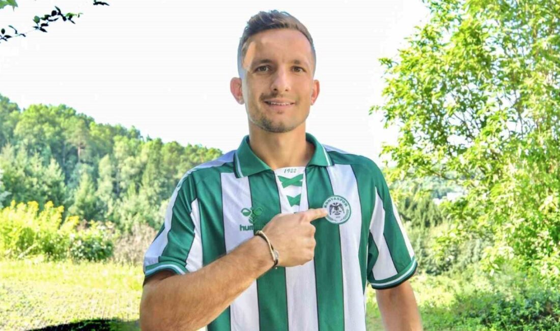 Konyaspor, Rumen futbolcu Marius Stefanescu ile 3 yıllık sözleşme imzalandığı