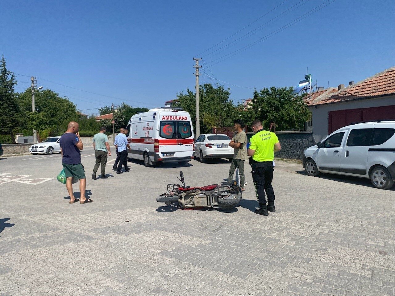 Konya’nın Kulu ilçesinde elektrikli bisikletin, otomobile çarpması sonucu 1 kişi