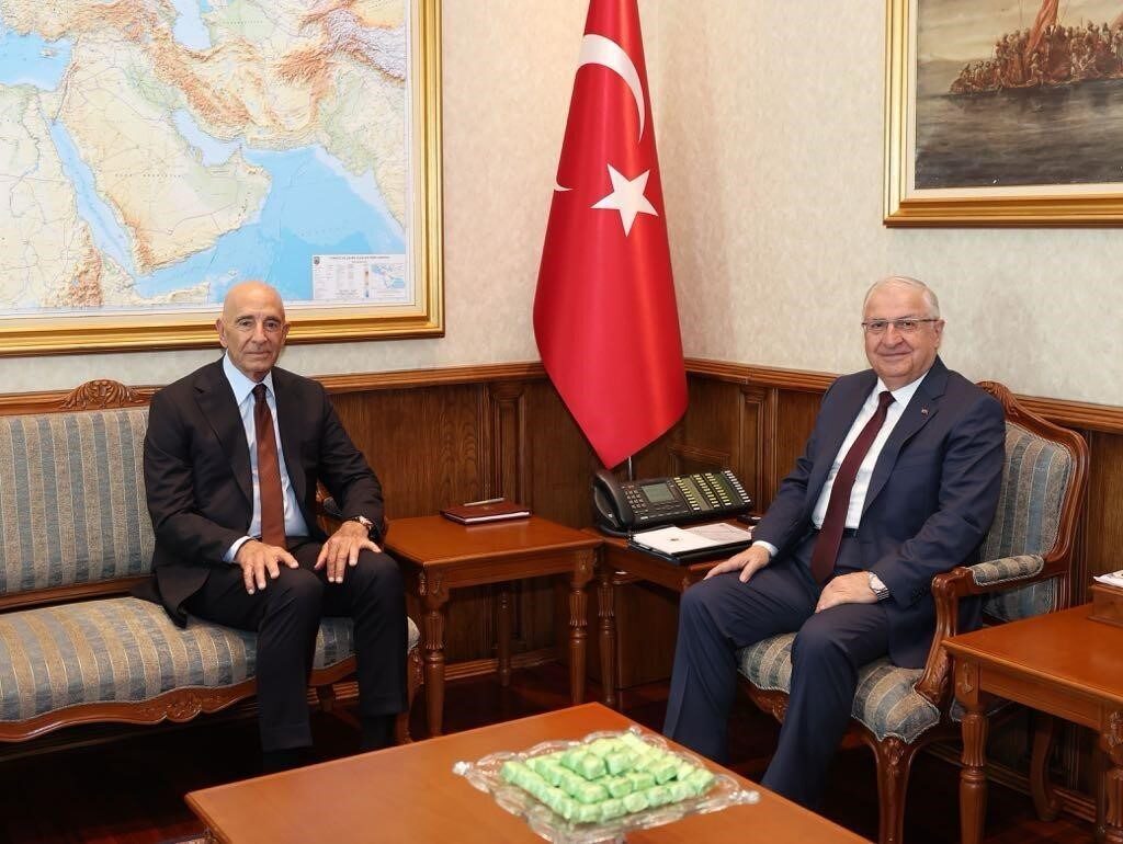 Milli Savunma Bakanı Yaşar Güler, ABD’nin Ankara Büyükelçisi Thomas Joseph