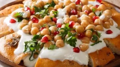 Orta Doğu mutfağının gözde lezzetlerinden biri olan fette (veya fatteh),