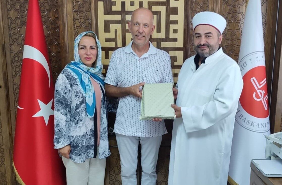 Konya’nın Beyşehir ilçesine akraba ziyareti için gelen Norveçli Roy Terie