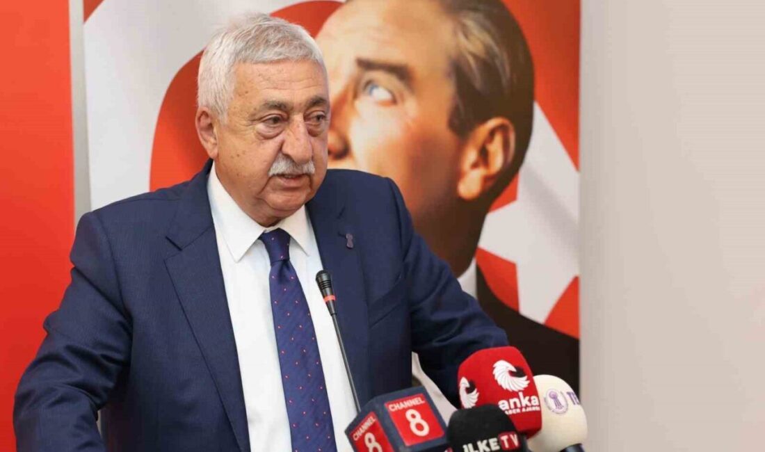 Türkiye Esnaf ve Sanatkârları Konfederasyonu (TESK) Genel Başkanı Bendevi Palandöken,