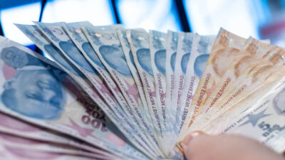 Memur-Sen, hükümetin toplu sözleşme görüşmelerinde sunduğu zam teklifinde uzlaşma sağlanamaması