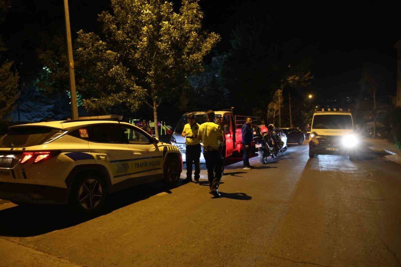 Nevşehir’de polis ekiplerinin ’dur’ ihtarına uymayan sürücü uygulama noktasından kaçtı.