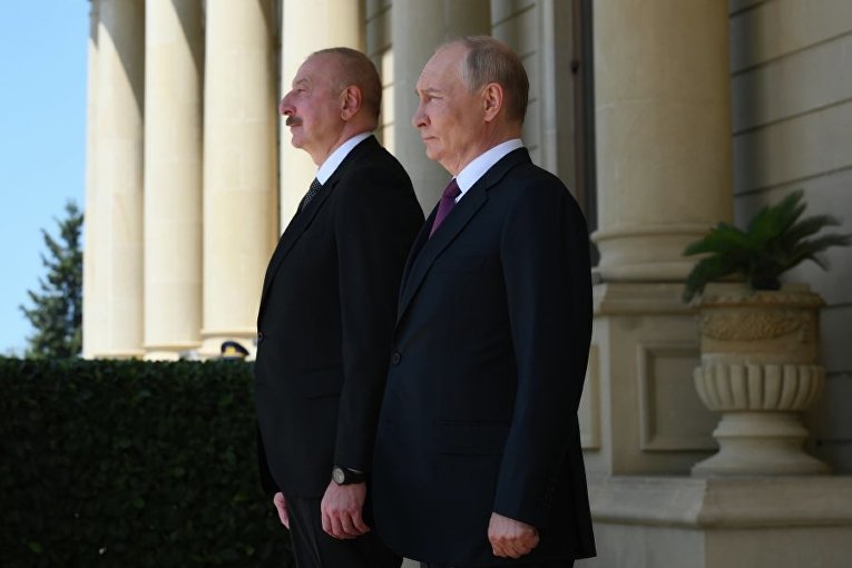 Rusya Ulusal Muhafızları'nın gerçekleştirdiği operasyonlarda, geçmiş suçlarla bağlantılı oldukları iddia