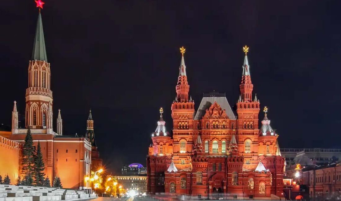 Rusya Dışişleri Bakanlığı, Azerbaycan’da bulunan ya da bu ülkeye seyahat