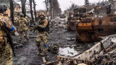 ABD Başkanı Trump, durdurulan sevkiyatların ardından Ukrayna’ya yeniden savunma silahları