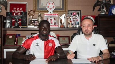 Sivasspor, Senegalli futbolcu Aliou Badji’yi kadrosuna kattı.