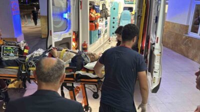 Sivas’ta ailesi ile birlikte trafik kazası geçiren ve tedavi altına
