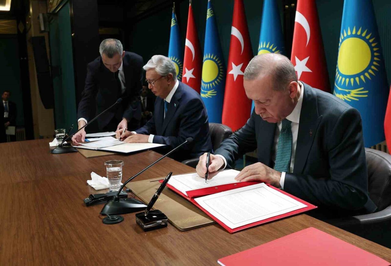 Türkiye ile Kazakistan, medya ve enformasyon alanında ilişkileri güçlendirecek yeni