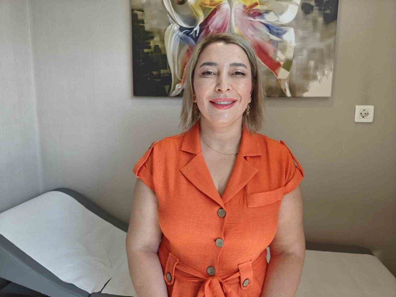 Memorial Kayseri Hastanesi Cildiye Uzmanı Dr. Çağdaş Koç, yazın terlemelerden