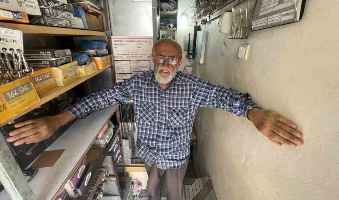 Sivas’ta yaşayan ve emekli olduktan sonra başladığı anahtarcılık mesleğini 28