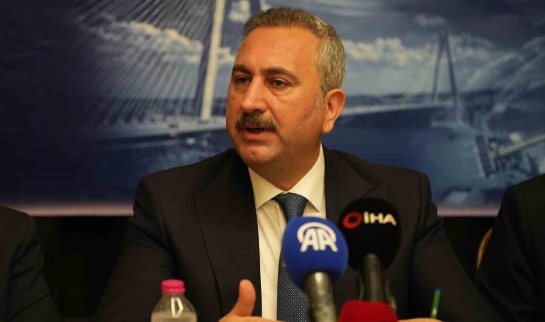 AK Parti Grup Başkanvekili Abdulhamit Gül, Kırıkkale’de düzenlenen "Türkiye Yüzyılı