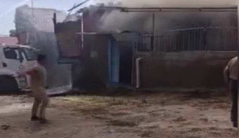 Ankara’nın Güdül ilçesinde tek katlı evde çıkan yangın paniğe neden