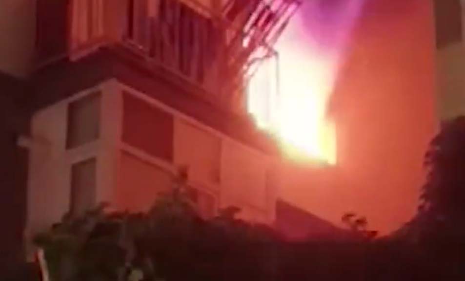 Ankara’nın Yenimahalle ilçesinde, yedi katlı bir apartmanın üçüncü katında çıkan