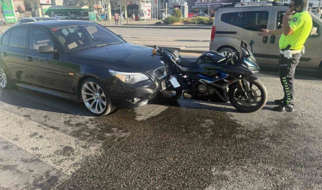 Ankara’da bir otomobil ve bir motosikletin çarpışması sonucu motosiklet sürücüsü