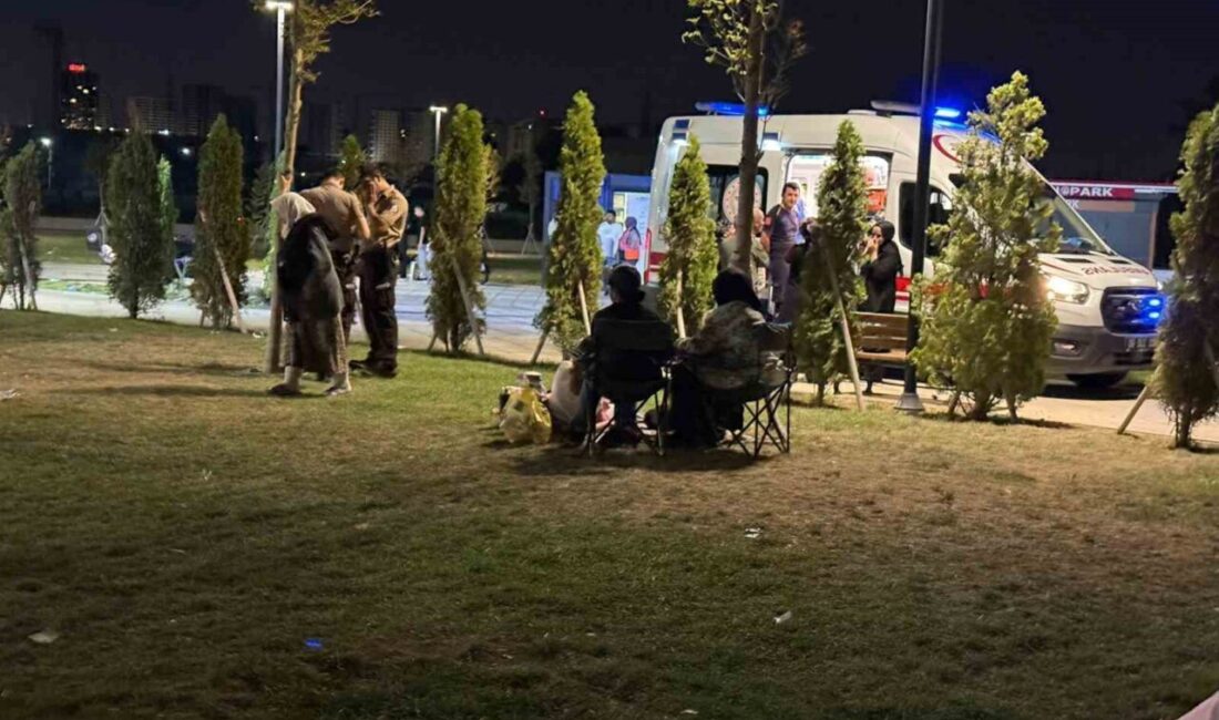 Ankara’nın Sincan ilçesinde iki grup arasında bıçaklı kavga çıktı. Kavgada