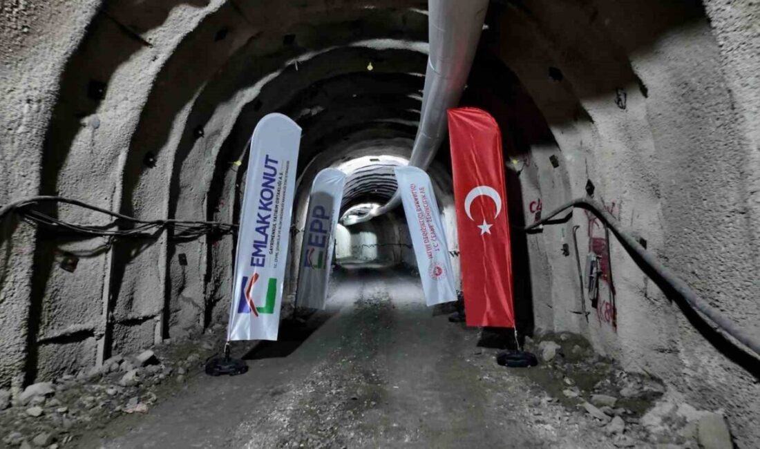 Çevre, Şehircilik ve İklim Değişikliği Bakanı Murat Kurum, depremde altyapısı