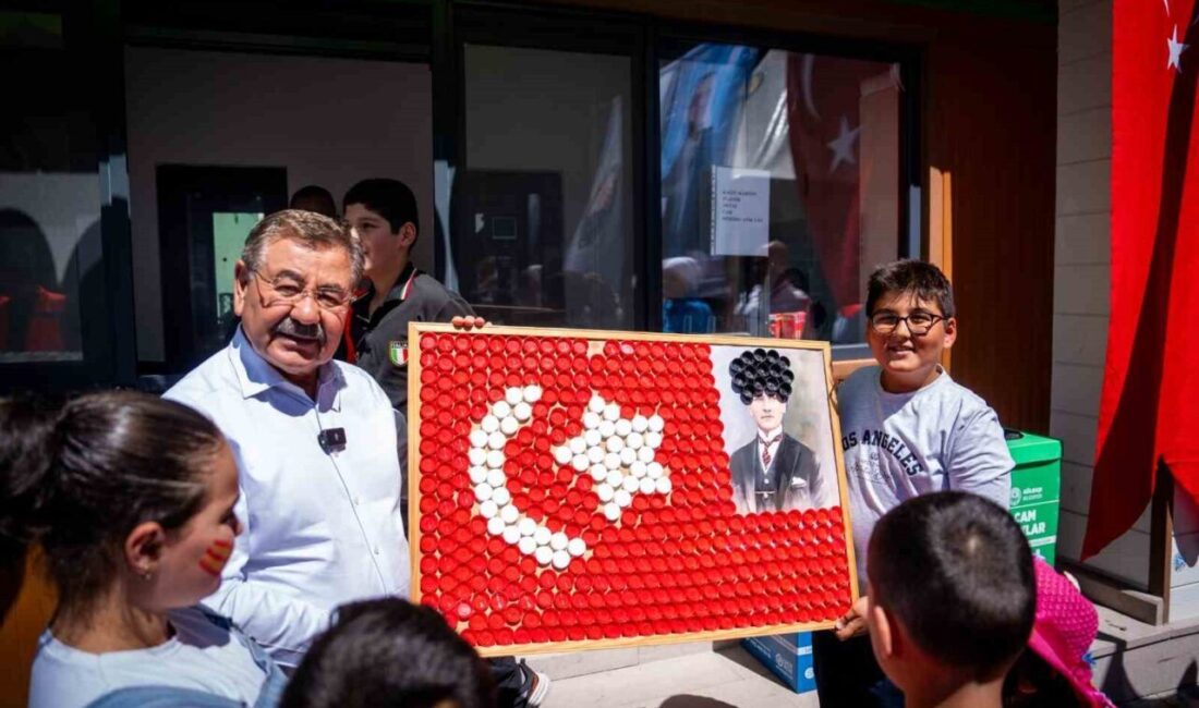 Ankara'nın Gölbaşı Belediye Başkanı Yakup Odabaşı, ‘Dönüştür, Hediye Kazan’ kampanyası