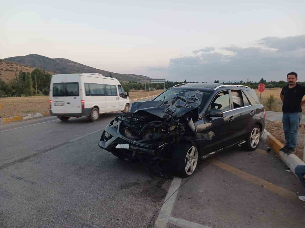 Konya’nın Beyşehir ilçesinde meydana gelen üç ayrı trafik kazasında 6