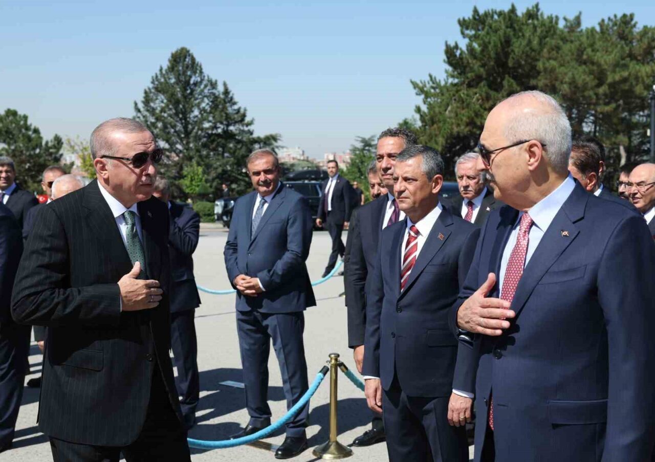 Cumhurbaşkanı Recep Tayyip Erdoğan başkanlığındaki devlet erkanı, 30 Ağustos Zafer