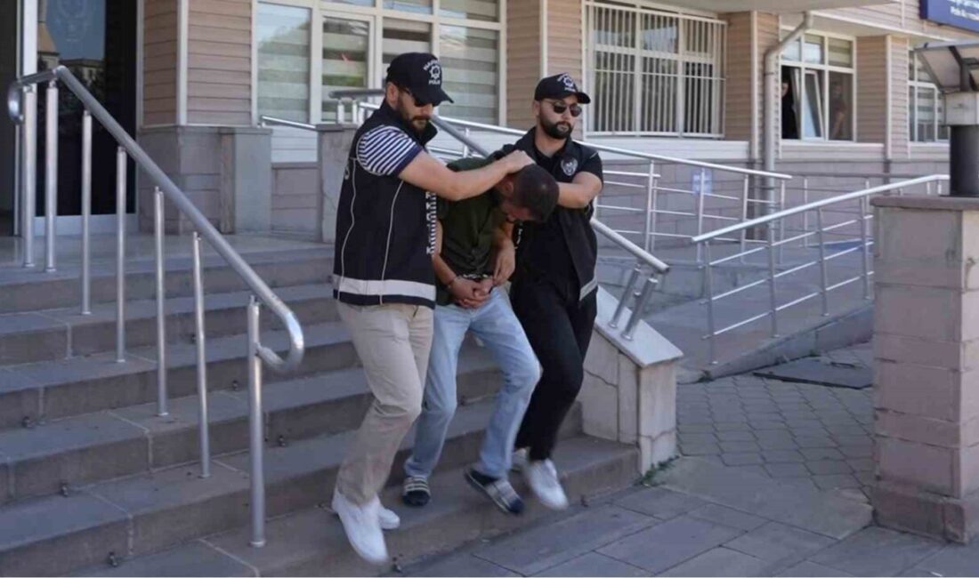 Kırıkkale’de polis ekiplerince düzenlenen operasyonda, kamu hastanesinde görevli bir personel,