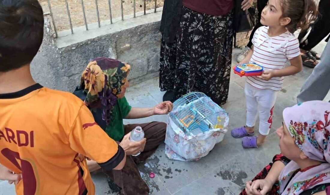Karaman’da bulaşık makinesinden çıkan yangında yaşlı kadın, yoğun dumana rağmen