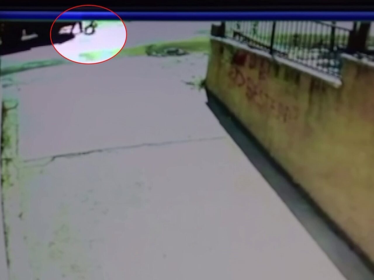 Ankara’da hafriyat kamyonu sürücüsünün farkında olmadan üzerinden geçtiği 2 kişi